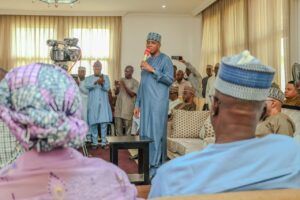 25567634-a328-4f10-a774-5bcdeaacd3d0-300x200 Mass Exodus Hits Kwara PDP as Members Defect to APC, ADC
