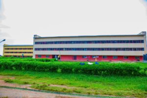 04cb3c70-6d9d-49d1-a1a4-9ae7ac04e144-300x200 AbdulRazaq hailed for largest sports investment in Kwara history