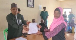 b96d5d61-67d5-4eab-bea0-91d3b2fdd4f1-300x158 KDG Hails Ilorin West Chairman’s Investment in Human Capital, Urges Other Councils to Follow Suit