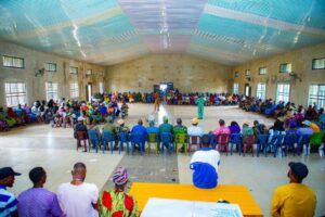 5b70d883-76df-45db-b037-08f156d15c31-300x200 Loyalty Exhibited As Stakeholders endorse APC Ipetu/Rore/Aran-Orin Ward Executives for Another Term