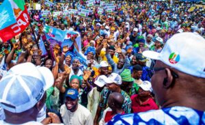 78e9117c-1e04-42e1-9e67-cf34eb265c80-300x183 APC in Kwara South Unites for Tinubu’s Second Term, Backs Kwara North Governorship