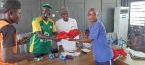 b7ab385a-9859-4f72-84e4-4be40e089fcb-300x135 Kwara Sports Commission Pledges ₦200,000 as Chess Association Empowers Schools